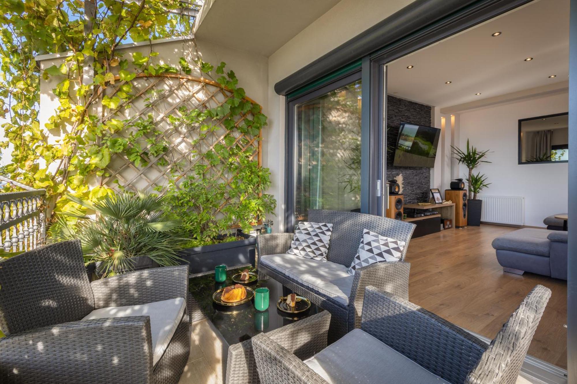 Lux Eol Apartment
