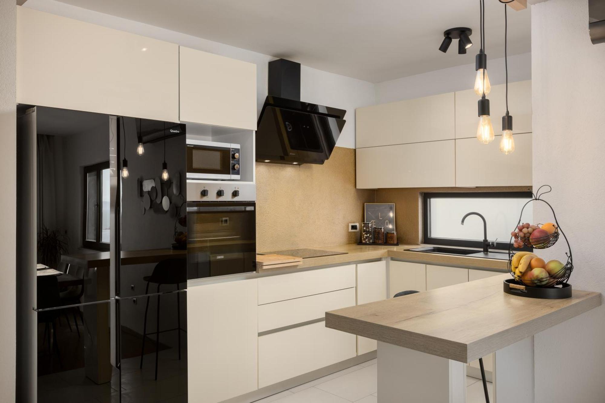 Lux Eol Apartment *